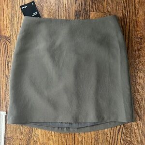 Elegant Gray Women's Skirt